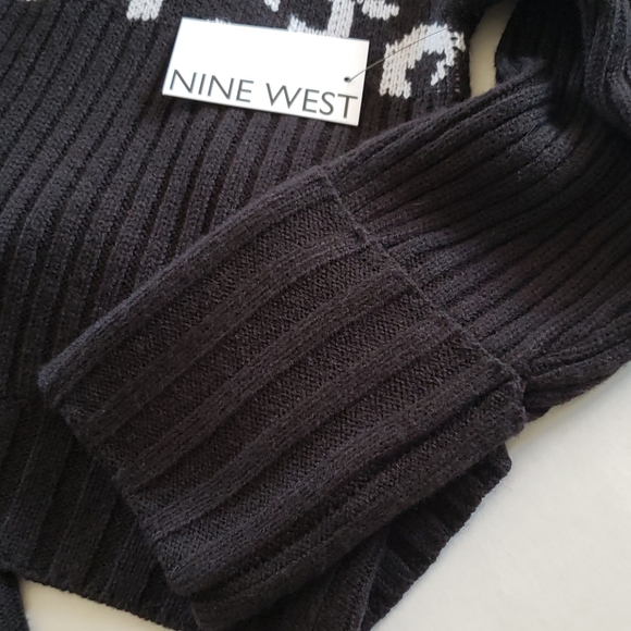 Nine West Cheetah Print Turtle Neck Sweater XS - Picture 6 of 10